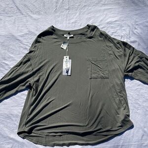 Workshop Republic Clothing  Women Dark Green Long Sleeve Tee. SIZE 3X